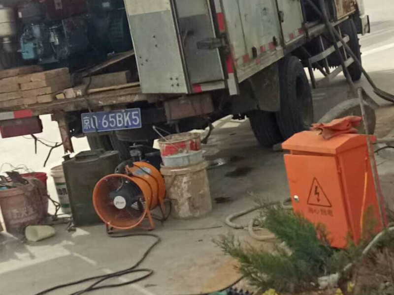 浦东张江路高压清洗工程车疏通清洗各种管道