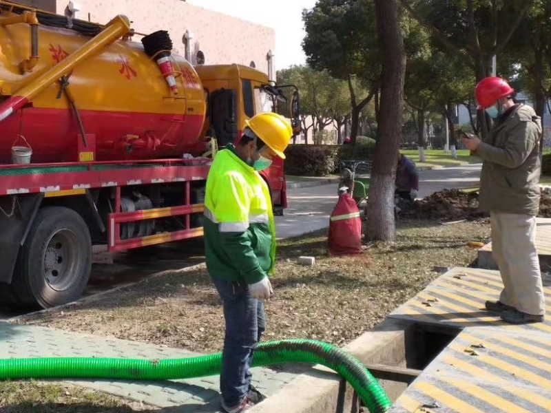 浦东专业管道疏通清洗，地漏，马桶，抽化粪池