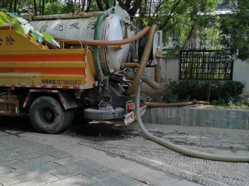 上海浦东修马桶修水管电话修水管修马桶价格